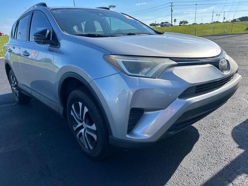 Silver Sky Metallic 2017 Toyota RAV4 LE