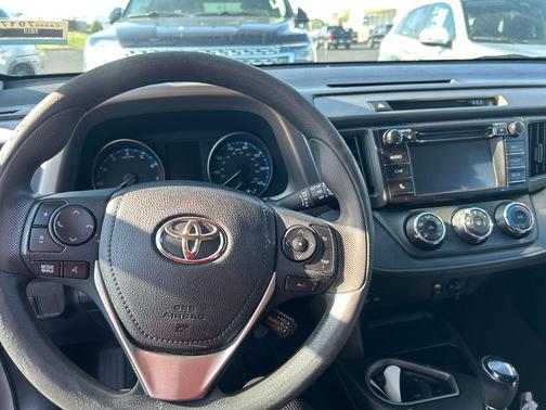 Silver Sky Metallic 2017 Toyota RAV4 LE