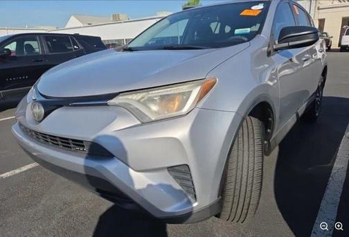 Silver Sky Metallic 2017 Toyota RAV4 LE