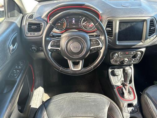 2020 Jeep Compass Trailhawk