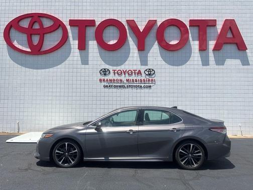 Predawn Gray Mica 2018 Toyota Camry XSE