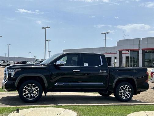 2025 Toyota Tundra Hybrid 1794 Edition