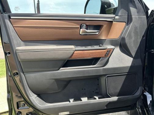 2025 Toyota Tundra Hybrid 1794 Edition