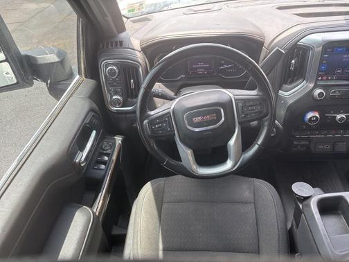Summit White 2023 GMC Sierra 2500 SLE
