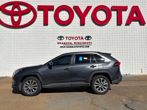 2019 Toyota RAV4 XLE Premium