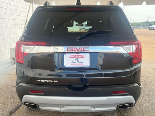 2023 GMC Acadia FWD SLT