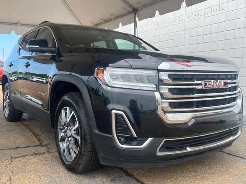 2023 GMC Acadia FWD SLT