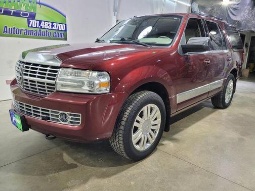 2012 Lincoln Navigator Base