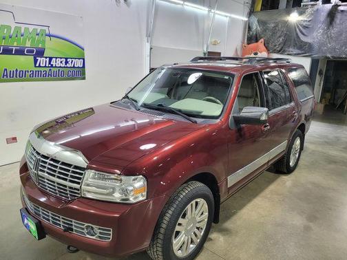 2012 Lincoln Navigator Base