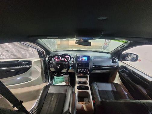 2020 Dodge Grand Caravan SXT