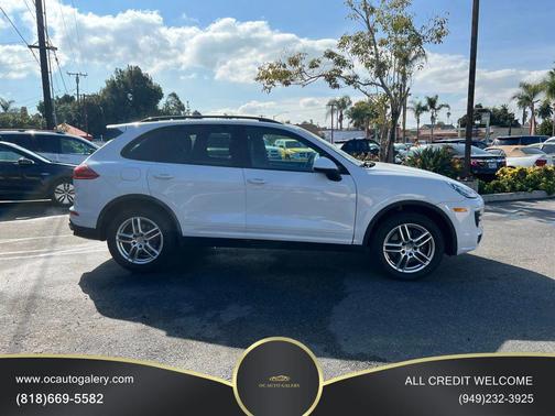 2016 Porsche Cayenne Cayenne