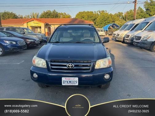 2005 Toyota Highlander Base