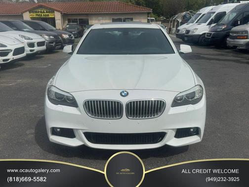 Alpine White 2012 BMW 550 550i Sedan 4D
