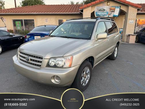 2002 Toyota Highlander Base