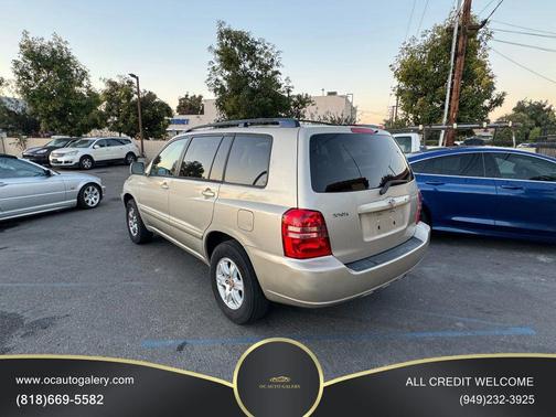 2002 Toyota Highlander Base