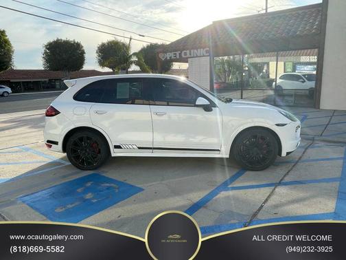 Black 2013 Porsche Cayenne GTS