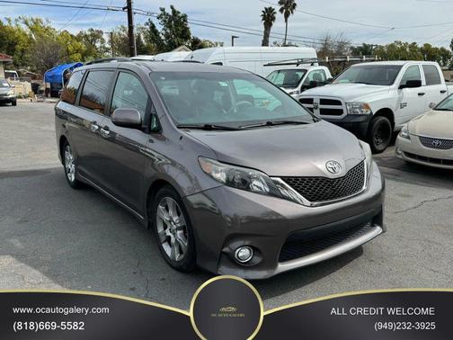 2013 Toyota Sienna SE