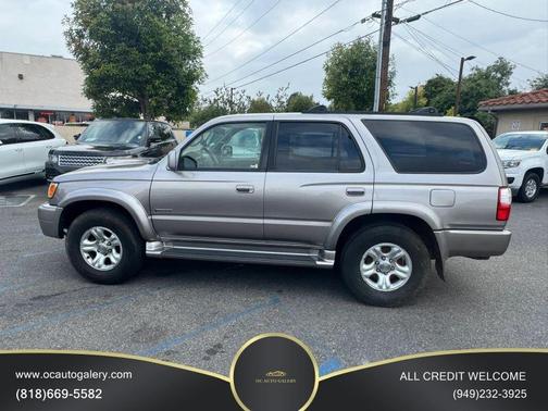 Silver 2002 Toyota 4Runner SR5