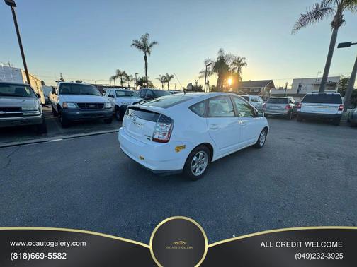 2005 Toyota Prius Base