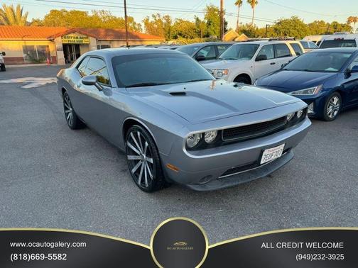Billet Silver Metallic Clearcoat 2014 Dodge Challenger SXT