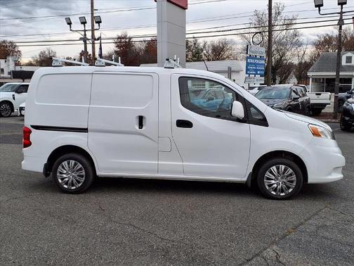 2020 Nissan NV200 SV