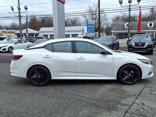 2022 Nissan Sentra SR