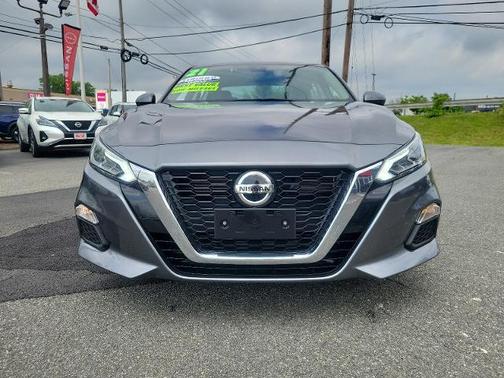 2021 Nissan Altima 2.5 SV