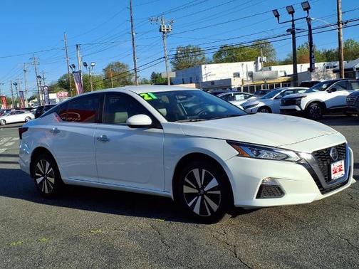 2021 Nissan Altima 2.5 SV