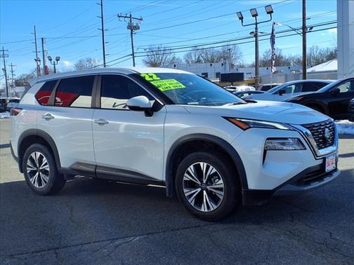 2022 Nissan Rogue SV