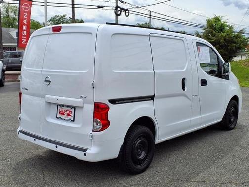 2021 Nissan NV200 SV