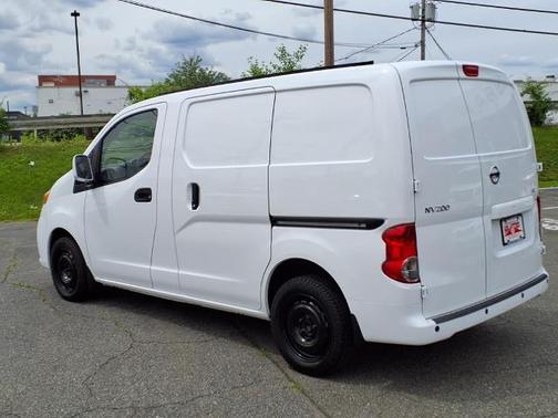 2021 Nissan NV200 SV