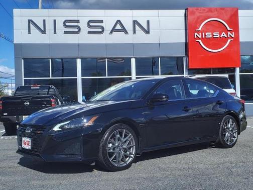 2023 Nissan Altima 2.0 SR