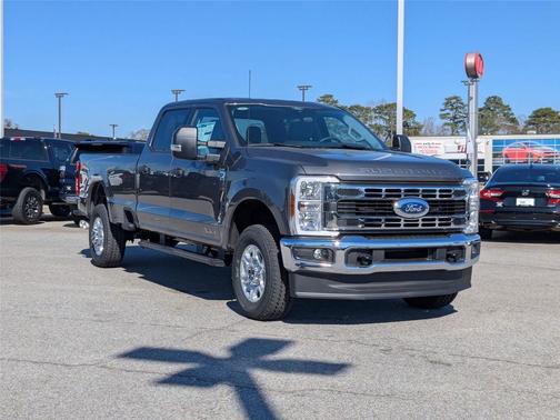 2025 Ford F-350 XLT