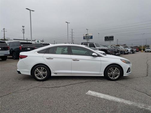2018 Hyundai SONATA Sport+
