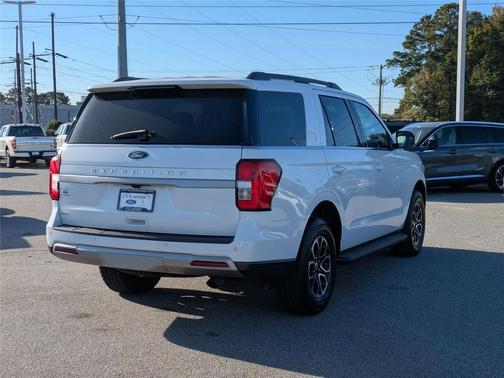2024 Ford Expedition XLT