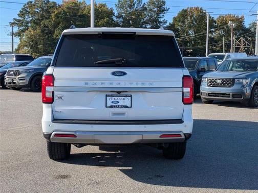 2024 Ford Expedition XLT