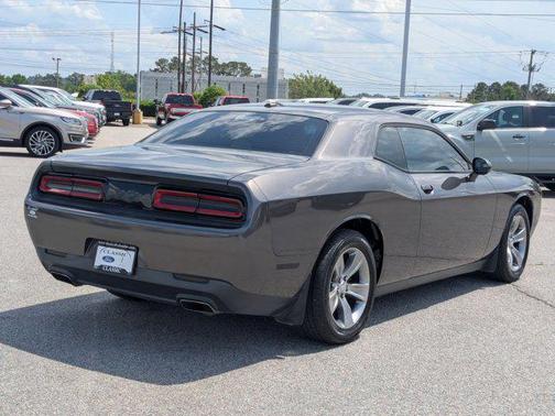 2015 Dodge Challenger SXT