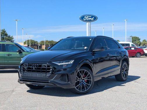 2021 Audi Q8 55 Premium Plus
