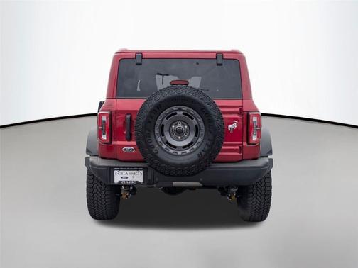 RUBY RED MET TNTD CLEARCOAT 2025 Ford Bronco Badlands