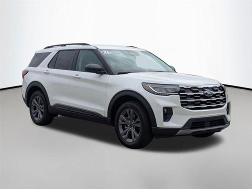 2026 Ford Explorer Active w/200A Pkg