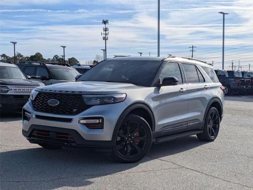 2021 Ford Explorer ST