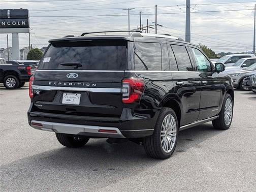 2024 Ford Expedition Platinum