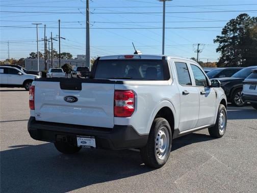 2025 Ford Maverick XL