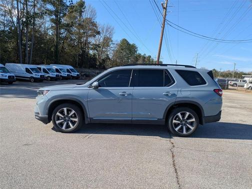 2023 Honda Pilot Touring 8-Passenger