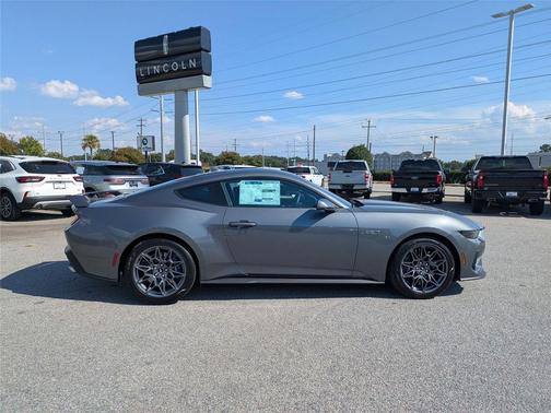 2025 Ford Mustang GT