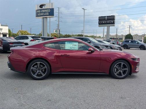 2025 Ford Mustang EcoBoost