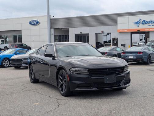 2019 Dodge Charger SXT