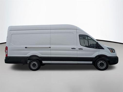 OXFORD WHITE 2026 Ford Transit-250 Base