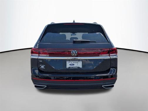 Deep Black Pearl 2025 Volkswagen Atlas 2.0T SE