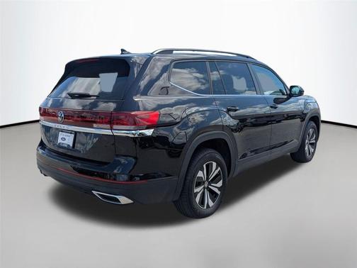 Deep Black Pearl 2025 Volkswagen Atlas 2.0T SE